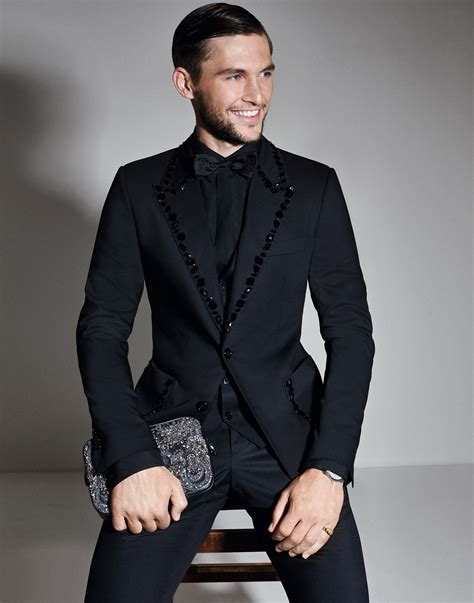 suit dolce gabbana|More.